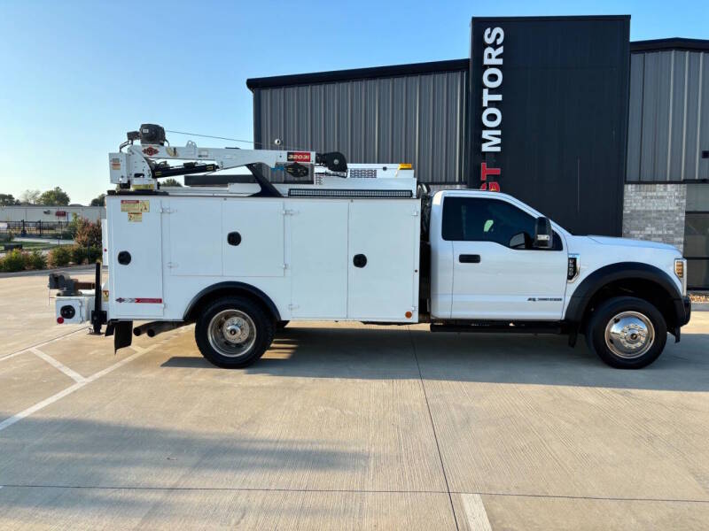ford f-550 super duty chassis cab 2019 1FDUF5HT7KEE91826 image ford f-550 super duty chassis cab 2019 1FDUF5HT7KEE91826 image